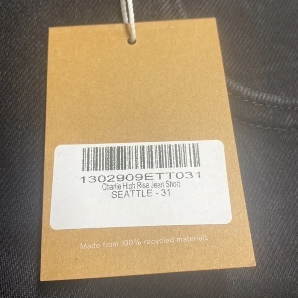 Reformation Charlie high rise jean short in Seattle 31 NWT